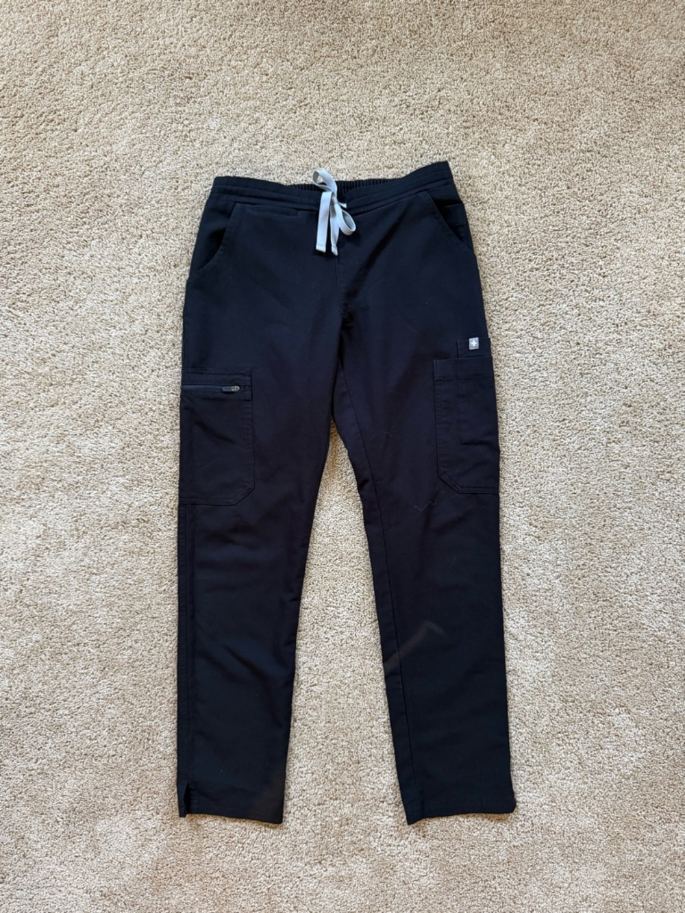 FIGS Low rise Scrub Pants